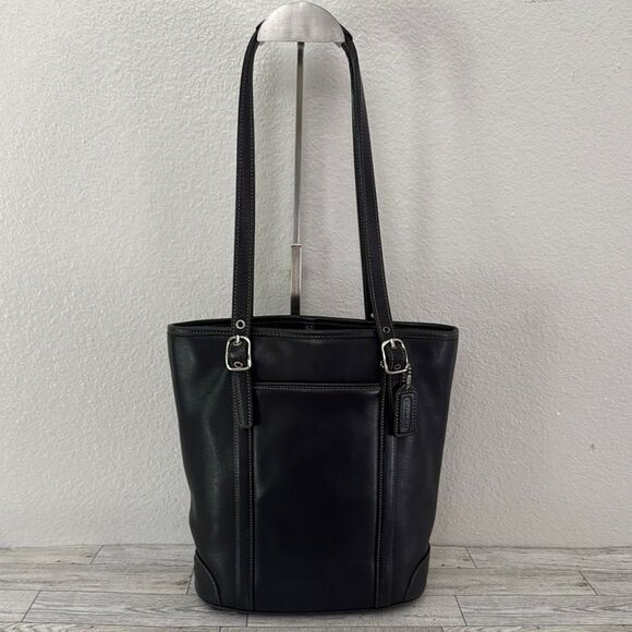 Coach Vintage Hampton Legacy Black Leatherware Tote - Picture 3 of 15